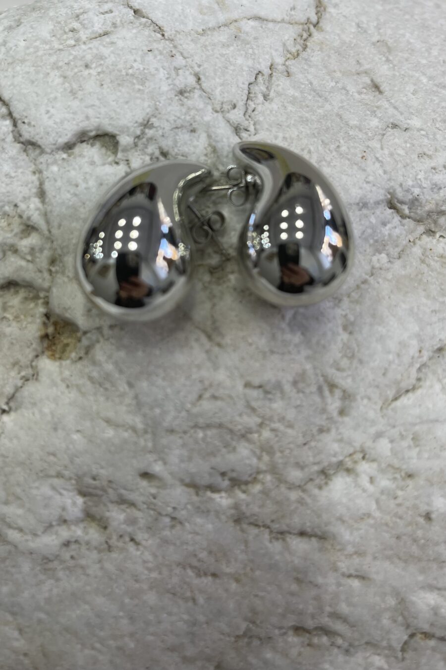 Σκουλαρίκια από ατσάλι με σχήμα σταγόνα