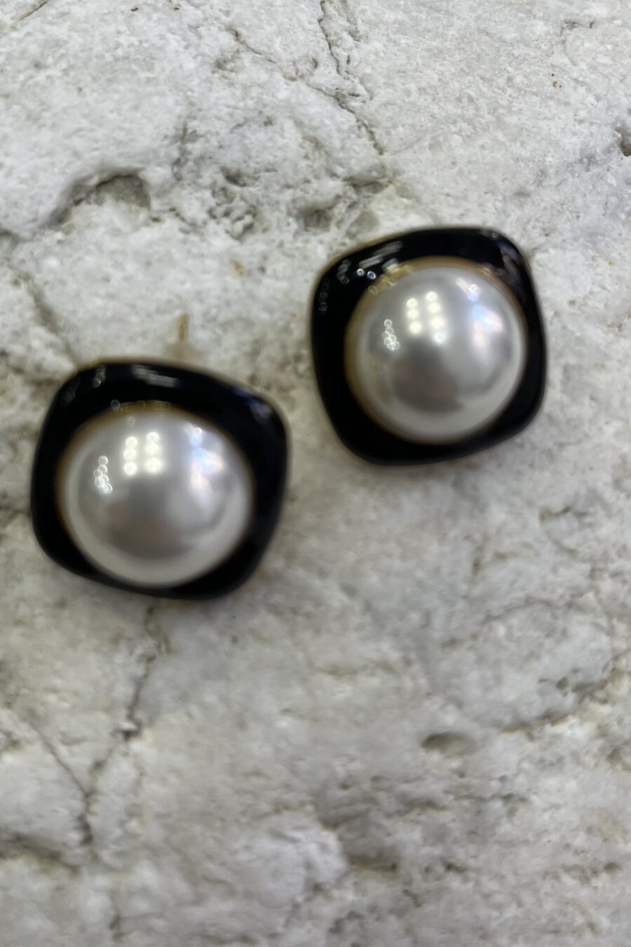 Σκουλαρίκια από ατσάλι με πέρλες