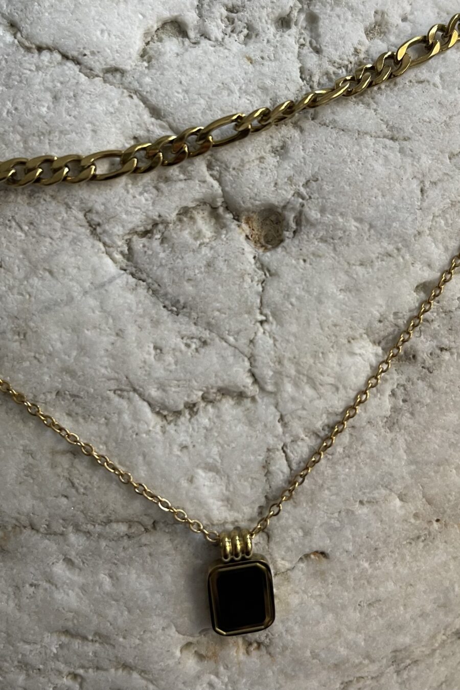 ατσάλινο κολιέ με διπλή αλυσίδα