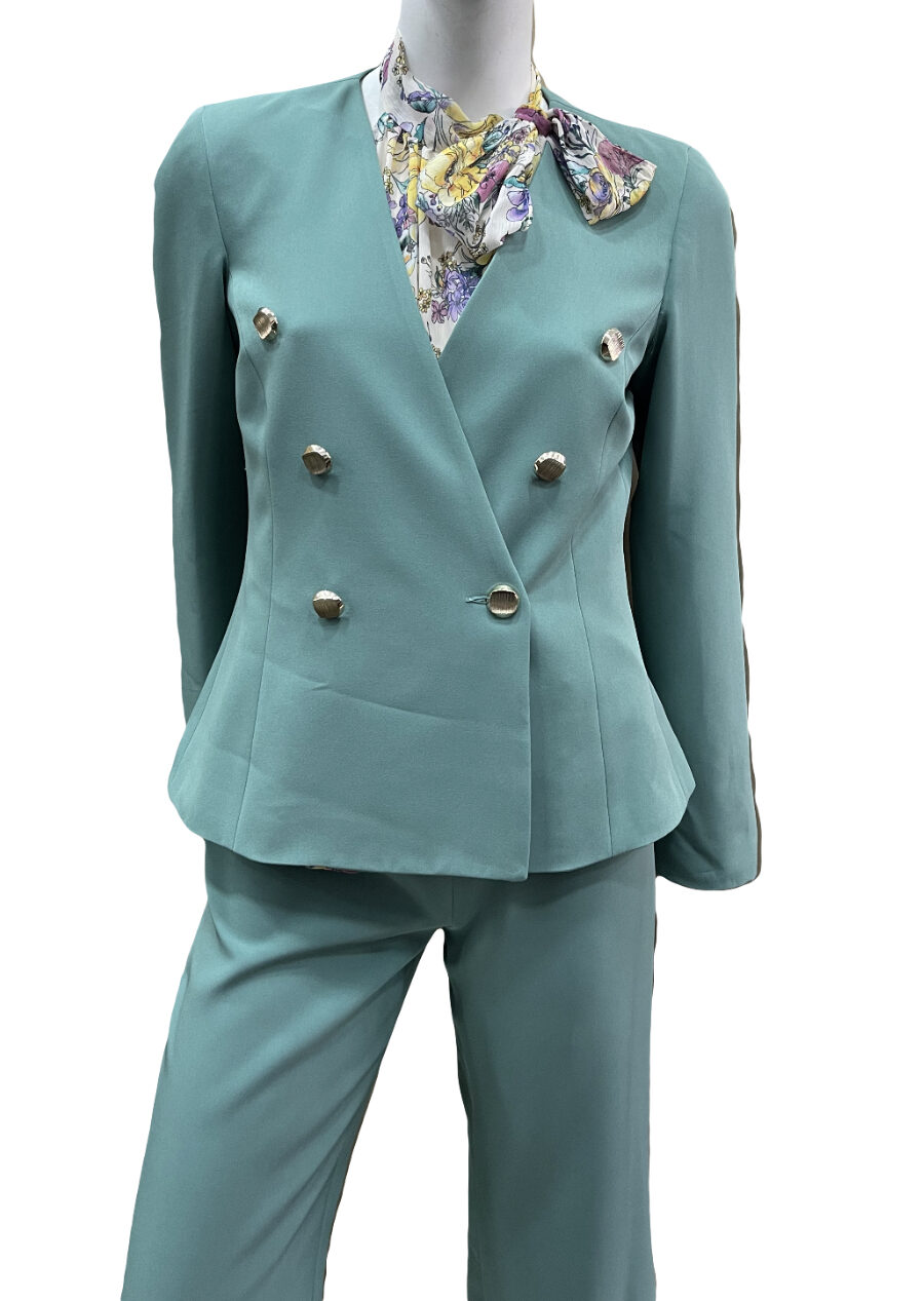 Σακάκι μεσάτο με χρυσά κουμπιά