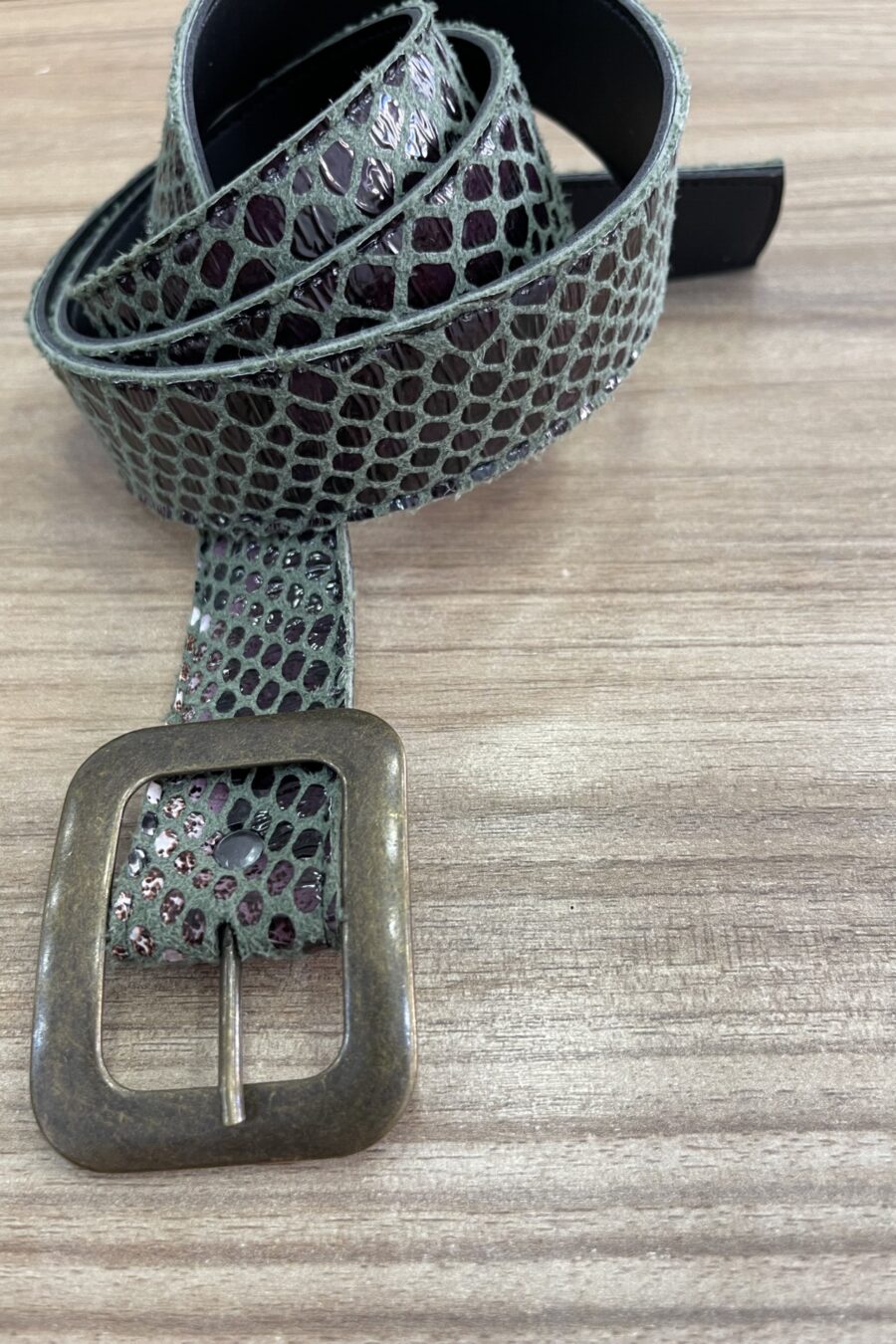 Ζώνη κροκό με τετράγωνη χρυσή αγκράφα White22 - ZV0150