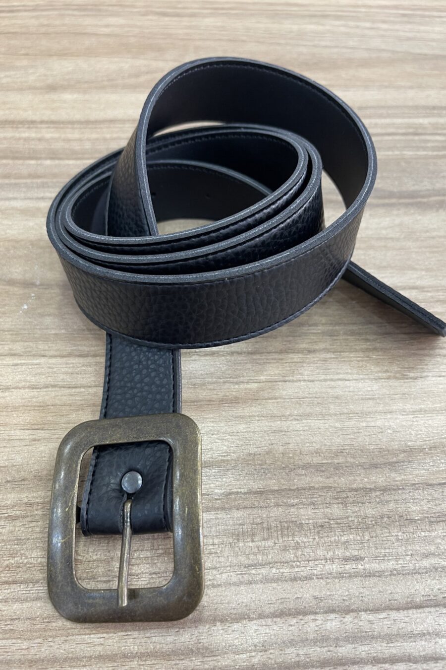 Ζώνη κροκό με τετράγωνη χρυσή αγκράφα White 22 - ZV0150