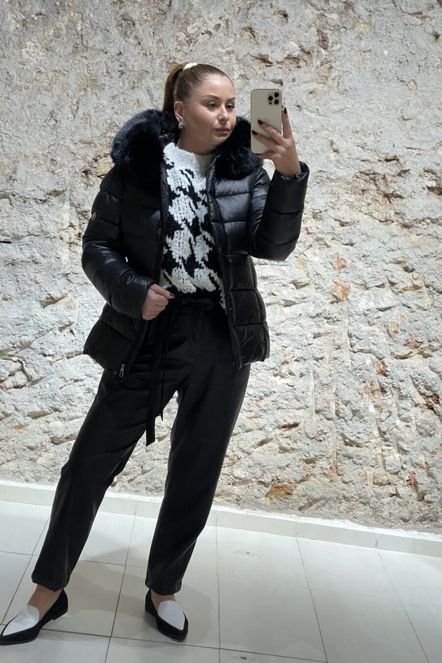 Μπουφάν με γούνα στη κουκούλα SarahChole -  S8440