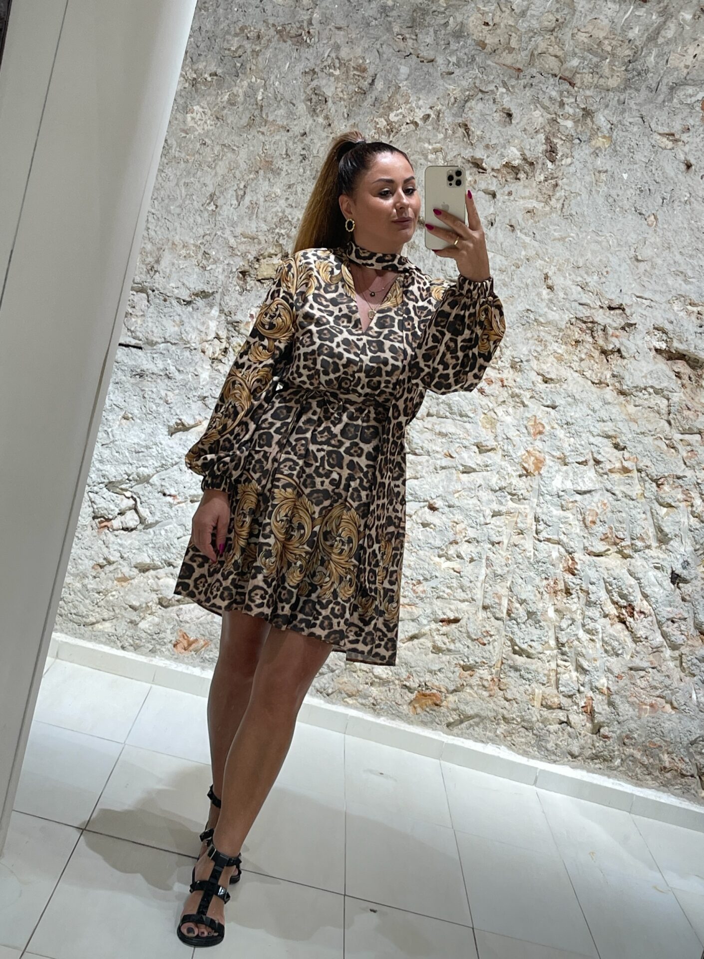 Φόρεμα animal print με δέσιμο στον λαιμό We Coss - 2022 - Image 6