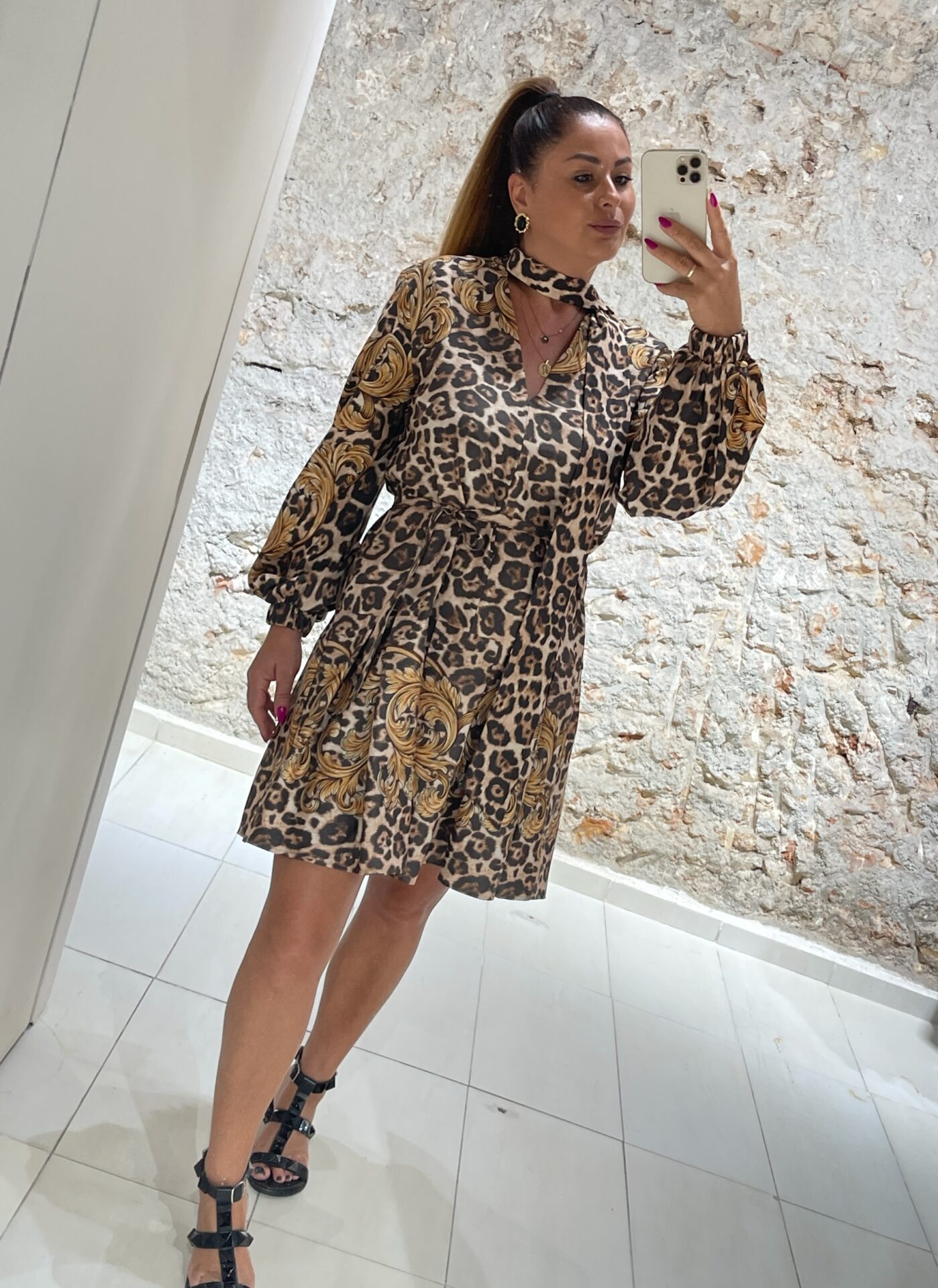 Φόρεμα animal print με δέσιμο στον λαιμό We Coss - 2022 - Image 3