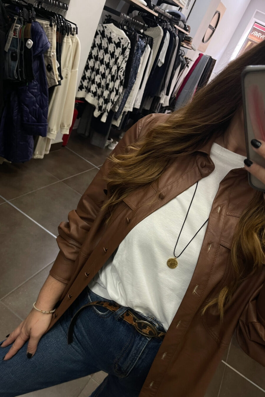 Κολιέ μακρύ από κορδόνι και ατσάλι