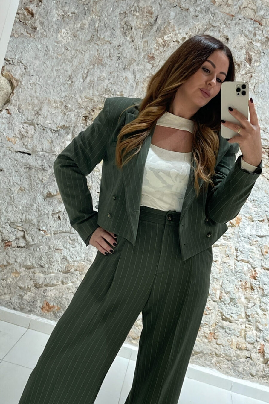 Σακάκι κοντό με μαύρες ρίγες We Coss – 3012