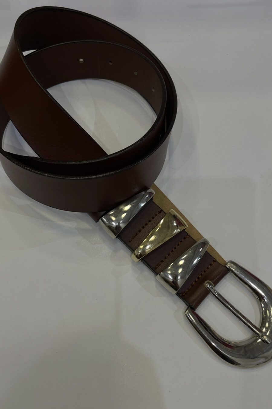 Δερμάτινη ζώνη με ασημένια αγκράφα LeatherTwist – TRIPTYCH